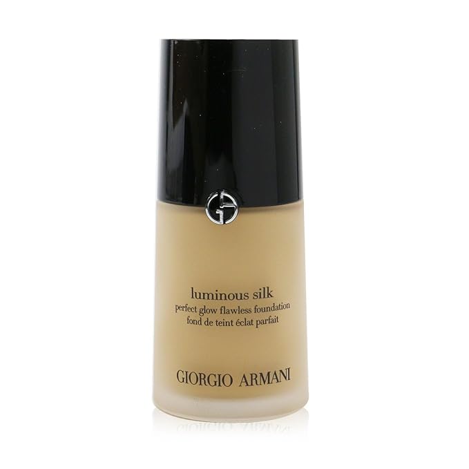 The15 Best Foundation for All Skin Type, According to Makeup Artists, Derms, and Editors